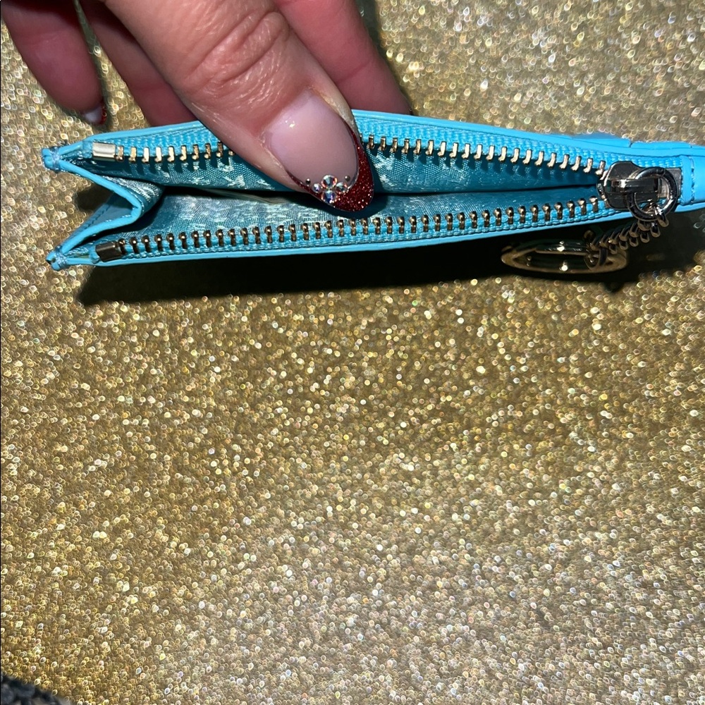 Gently Used Kate Spade Turquoise Studded Key Holder /Wallet - Picture 10 of 11